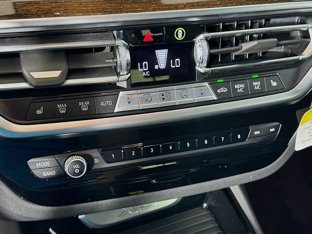 Thumbnail: 2022 BMW X3 - 16