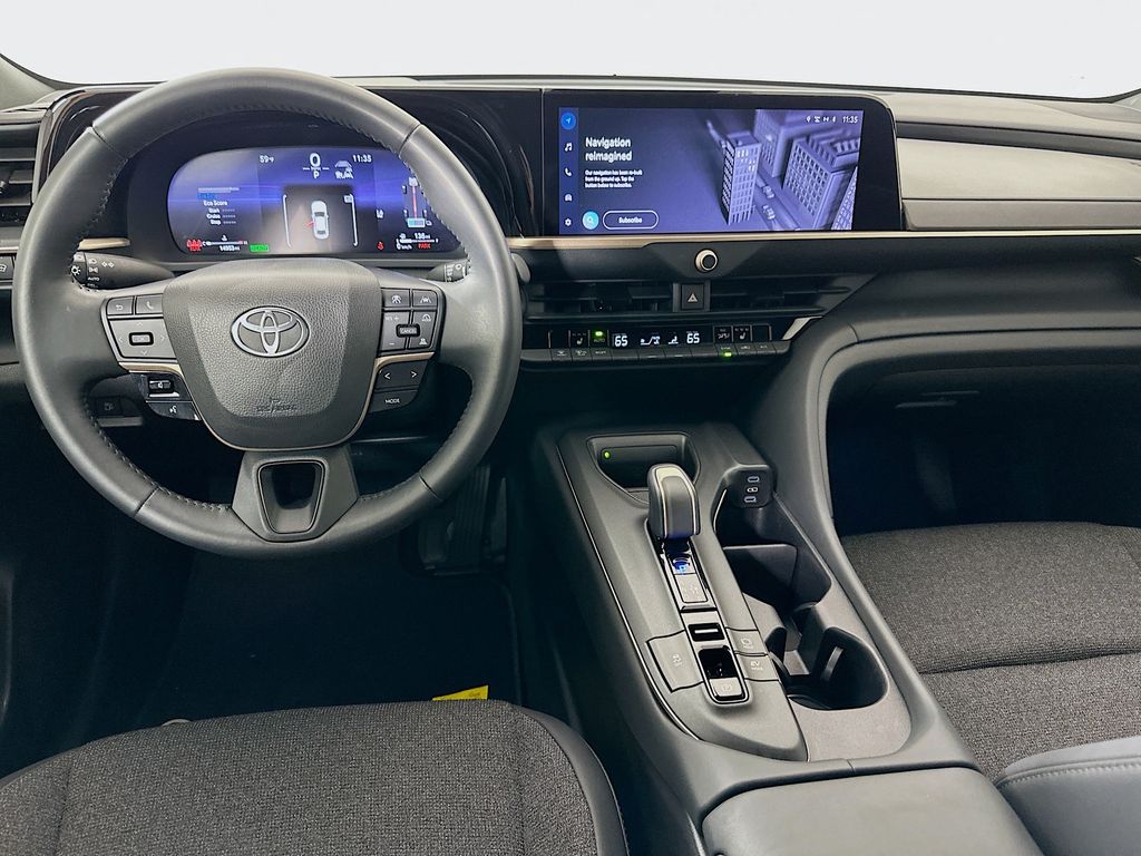 Thumbnail: 2023 Toyota Crown - 22