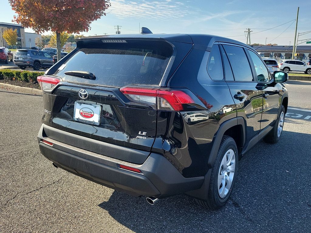 Thumbnail: 2025 Toyota RAV4 - 4
