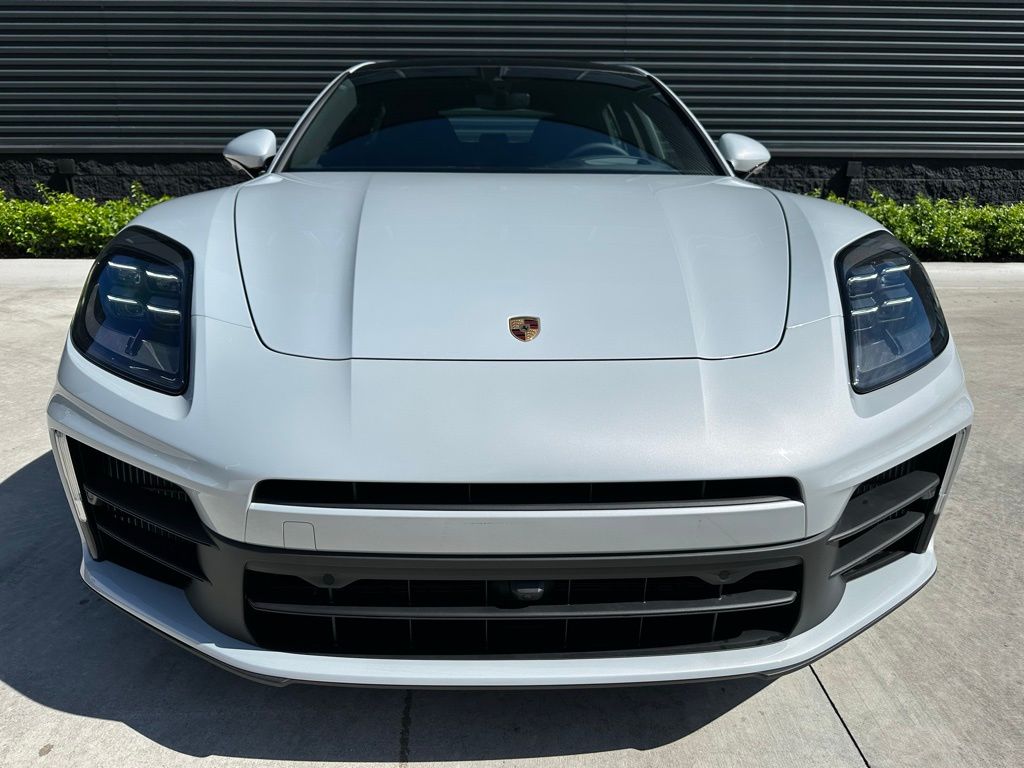 Thumbnail: 2025 Porsche Panamera - 7