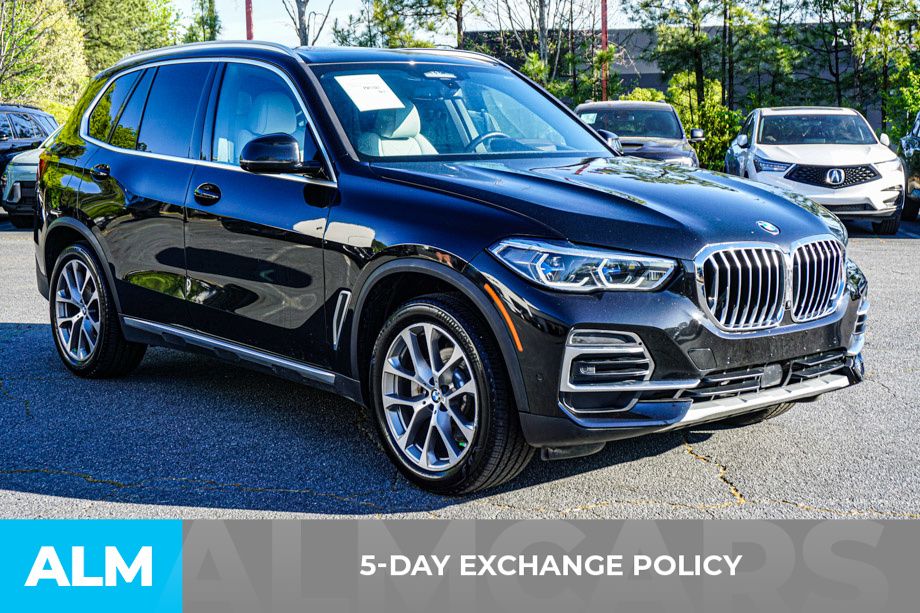 Used 2023 Black BMW xDrive40i image 4