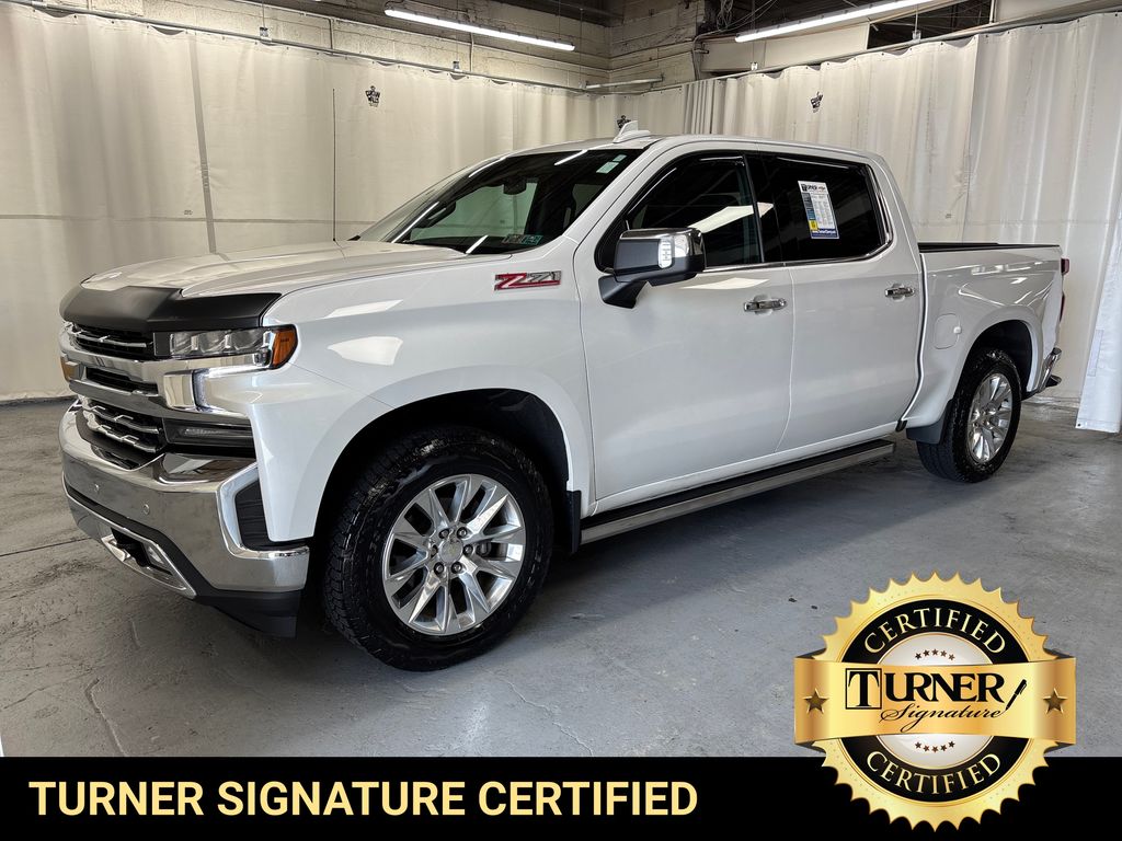 White (Iridescent Pearl Tricoat) 2021 Chevrolet Silverado 1500 Pickup Truck Four-Wheel Drive 8-Speed Automatic