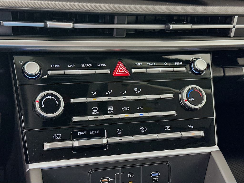 Thumbnail: 2026 Hyundai Santa Fe - 13