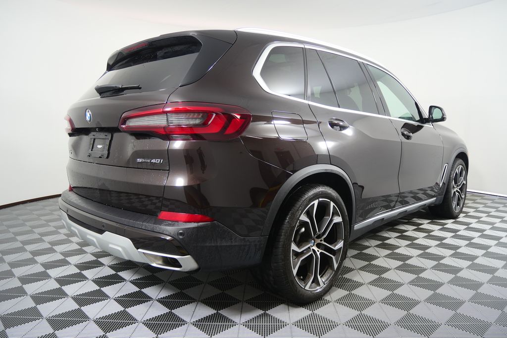 Thumbnail: 2023 BMW X5 - 3