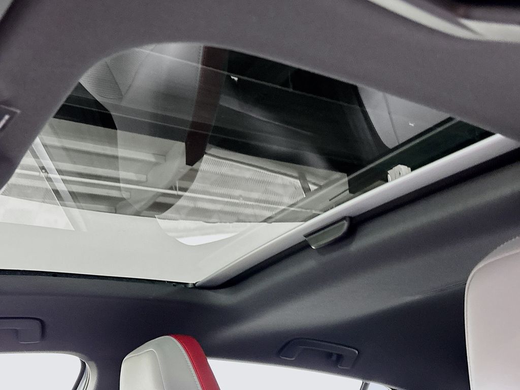 2025 Volkswagen Golf GTI 2.0T SE