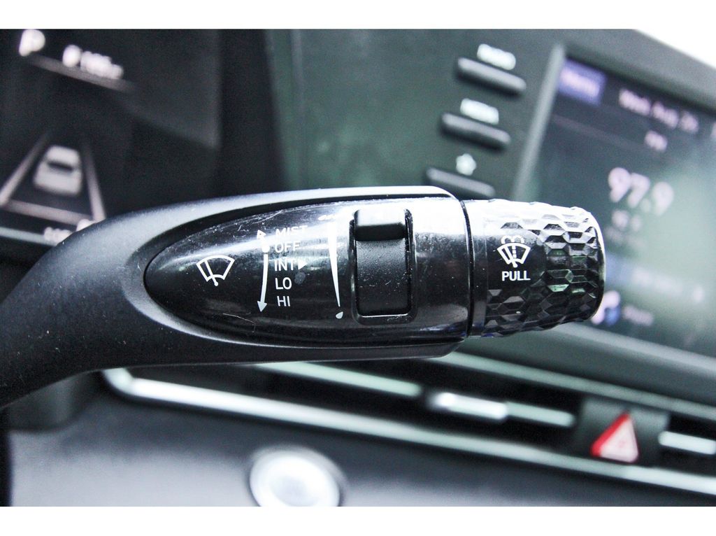 2022 Hyundai Elantra SEL Silver at Emmons Autoplex