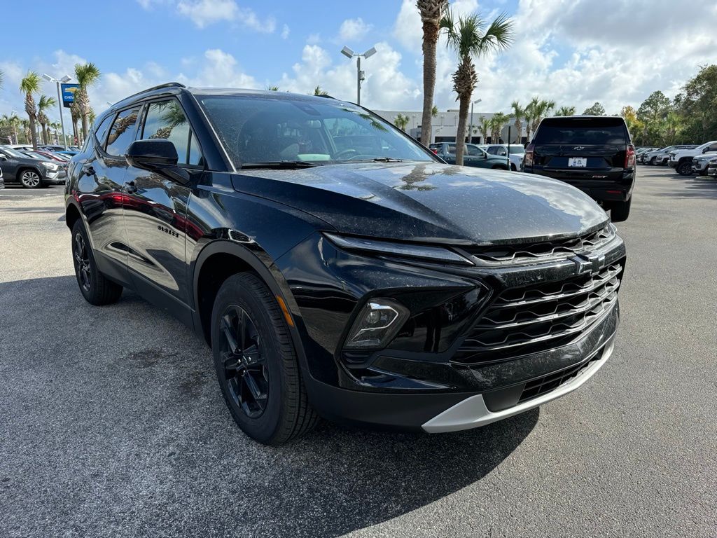 2025 Chevrolet Blazer LT 10