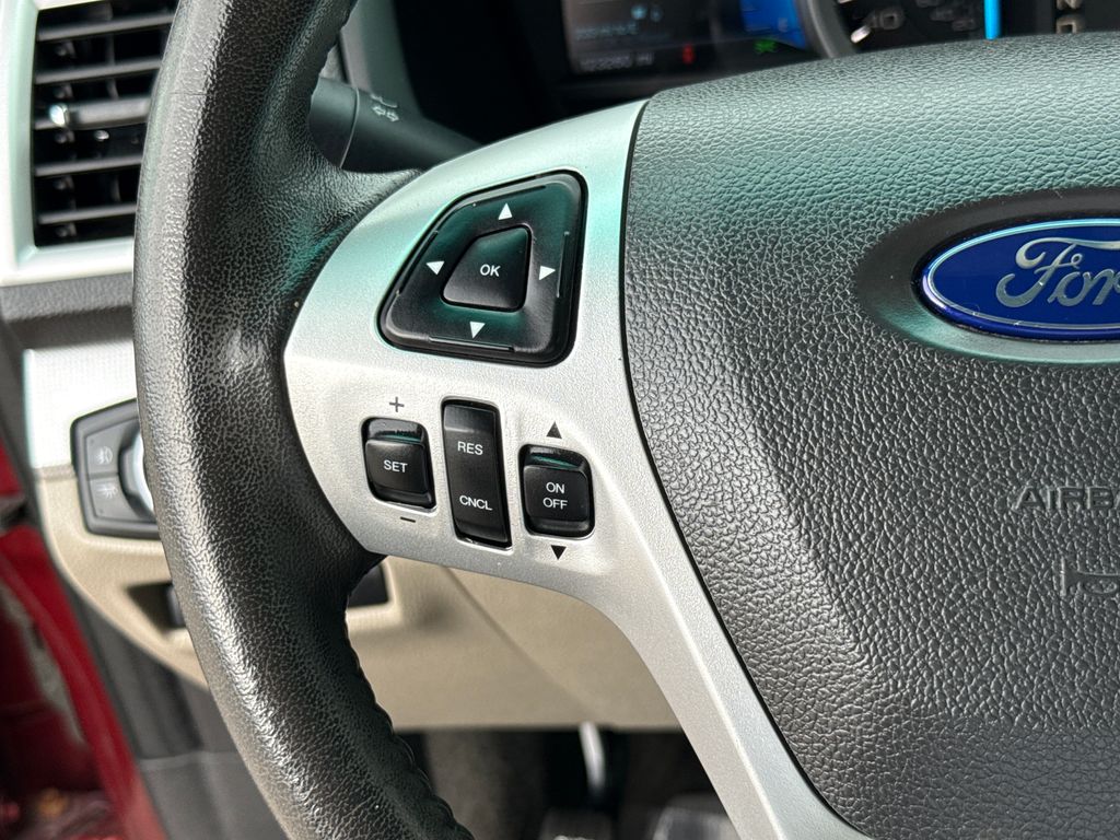 Used 2014 Orange Ford XLT image 16