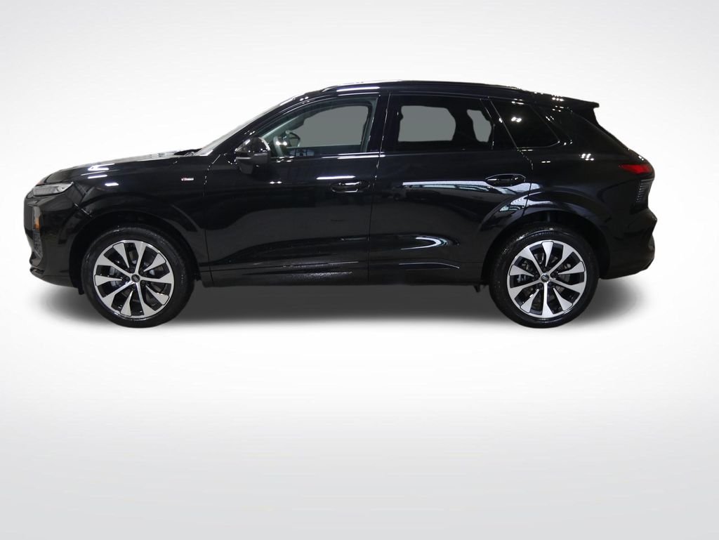 Thumbnail: 2026 Audi Q3 - 2