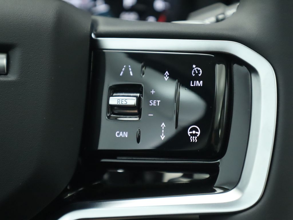 2024 Land Rover Discovery Sport S 12