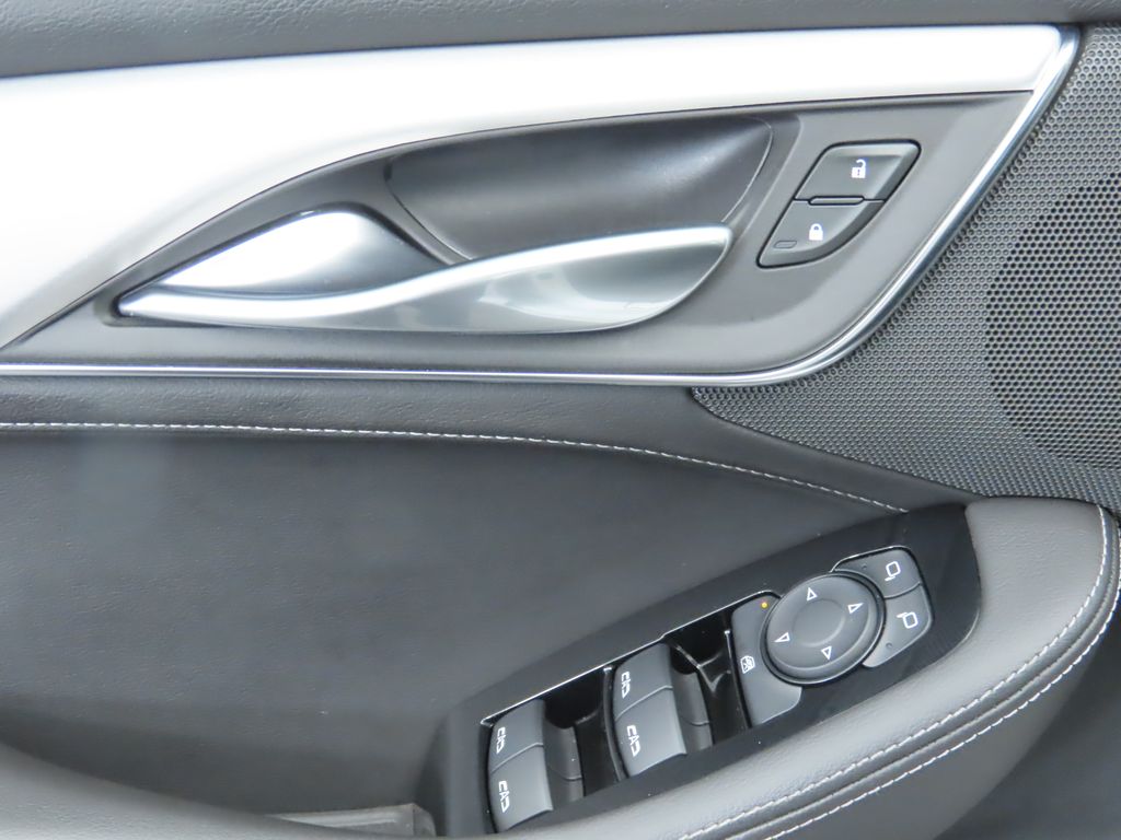 Thumbnail: 2023 Cadillac CT5 - 23