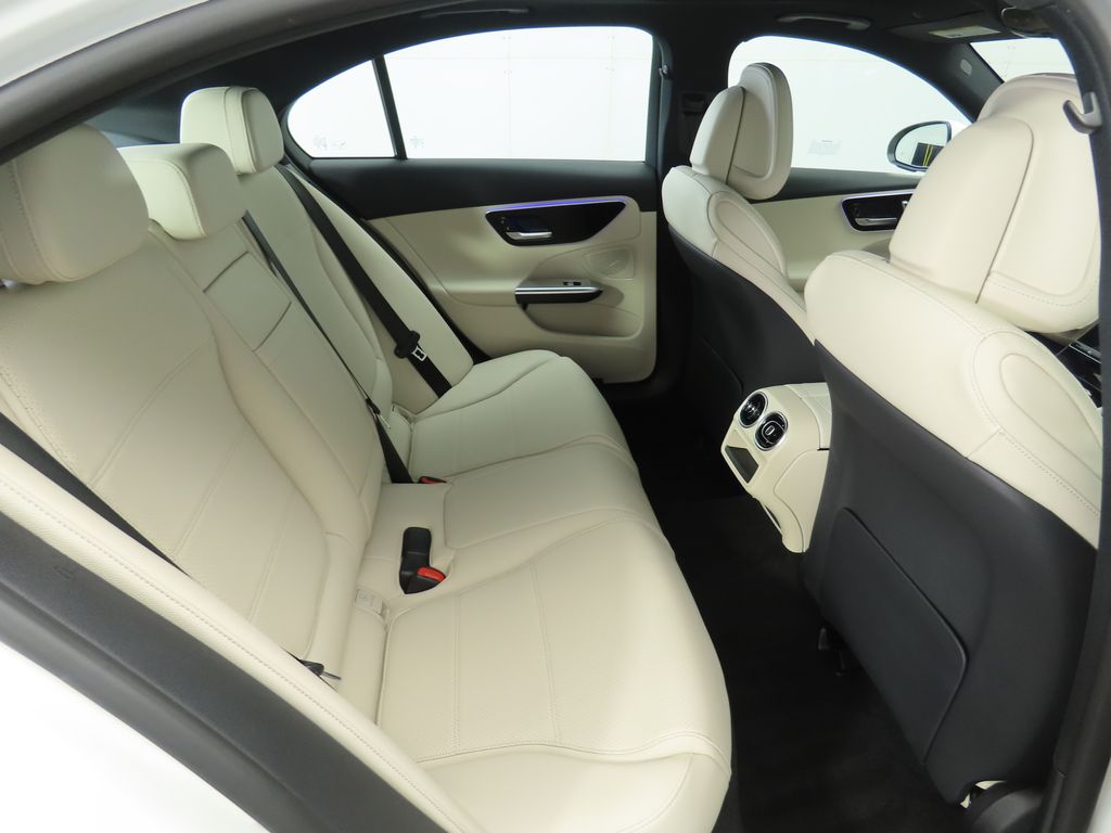 Thumbnail: 2025 Mercedes-Benz C-Class - 20