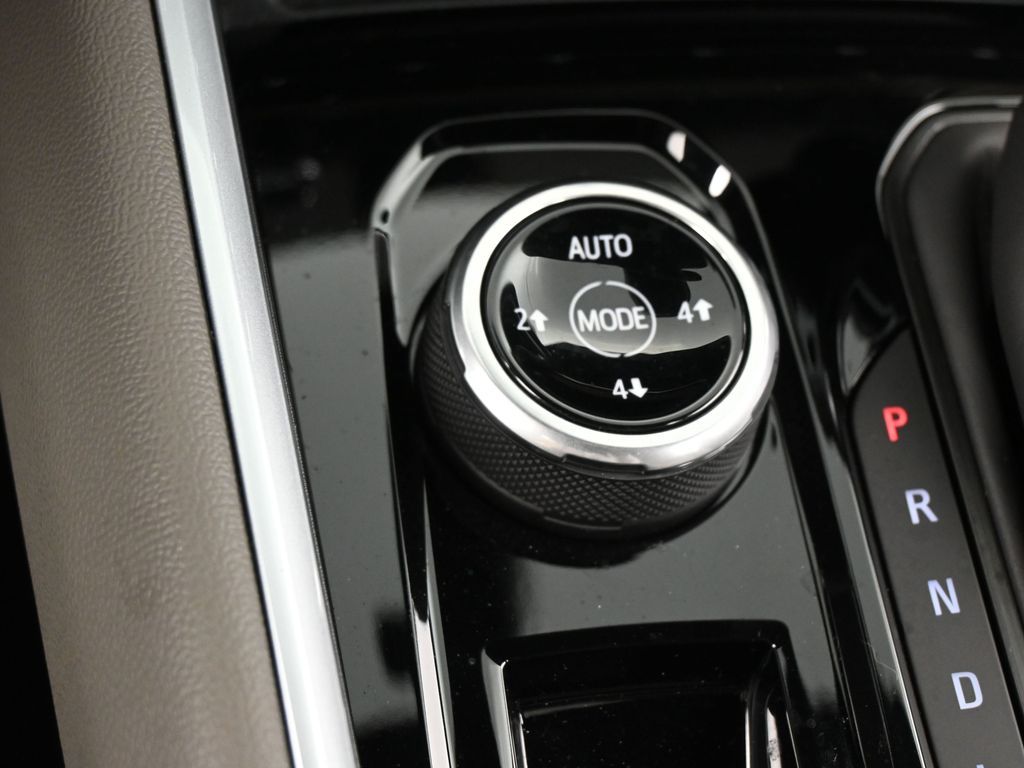 Used 2025 Sterling Gray Metallic Chevrolet ZR2 image 30