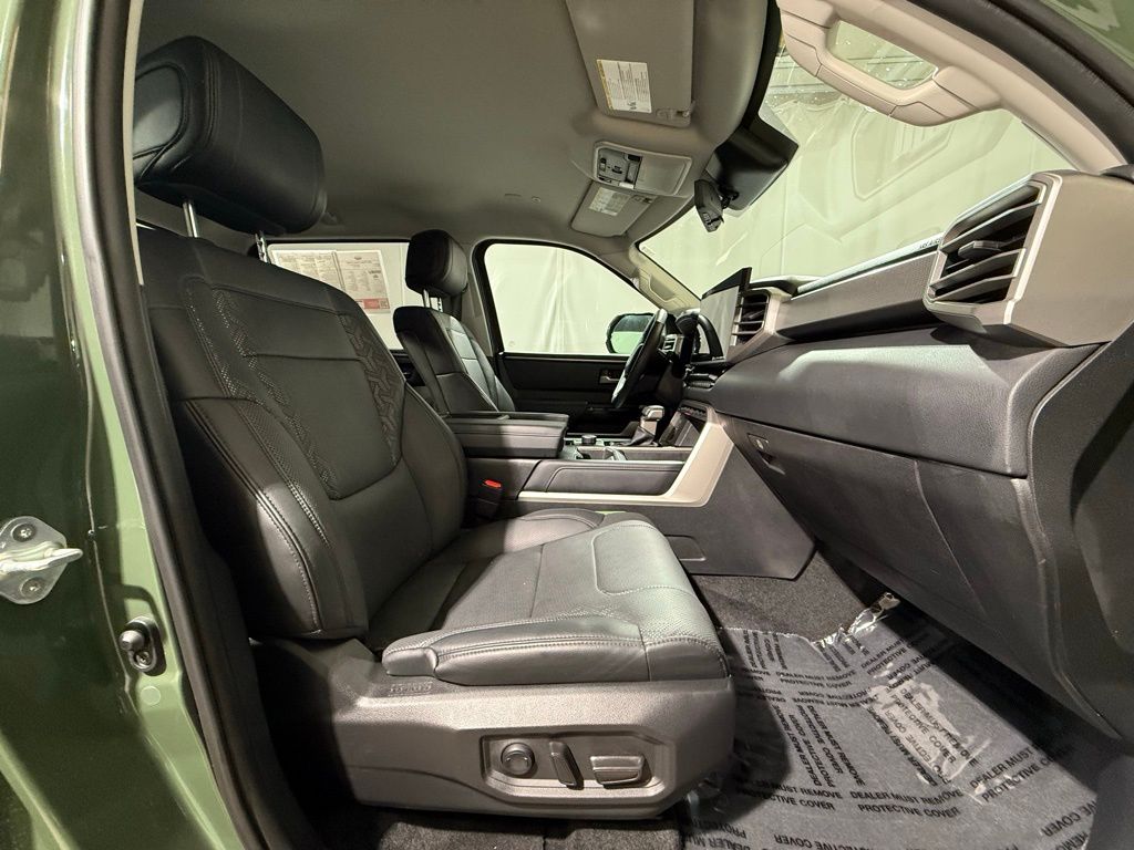 Thumbnail: 2023 Toyota Tundra - 20