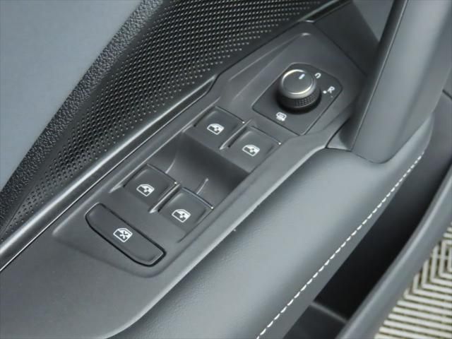 Thumbnail: 2026 Volkswagen Tiguan - 23