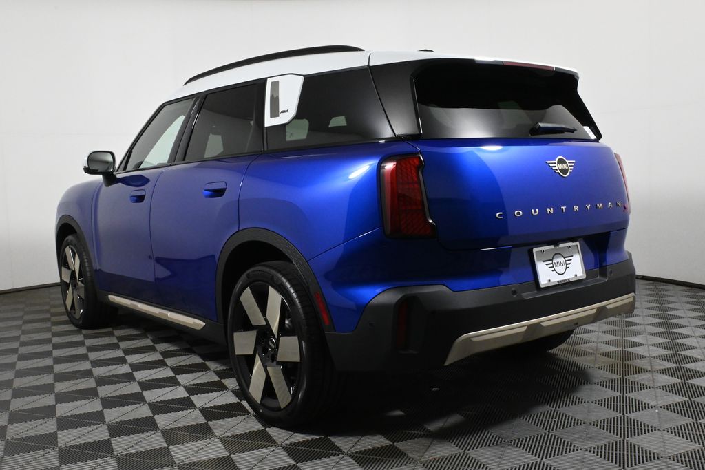 2025 MINI Cooper Countryman Base 5