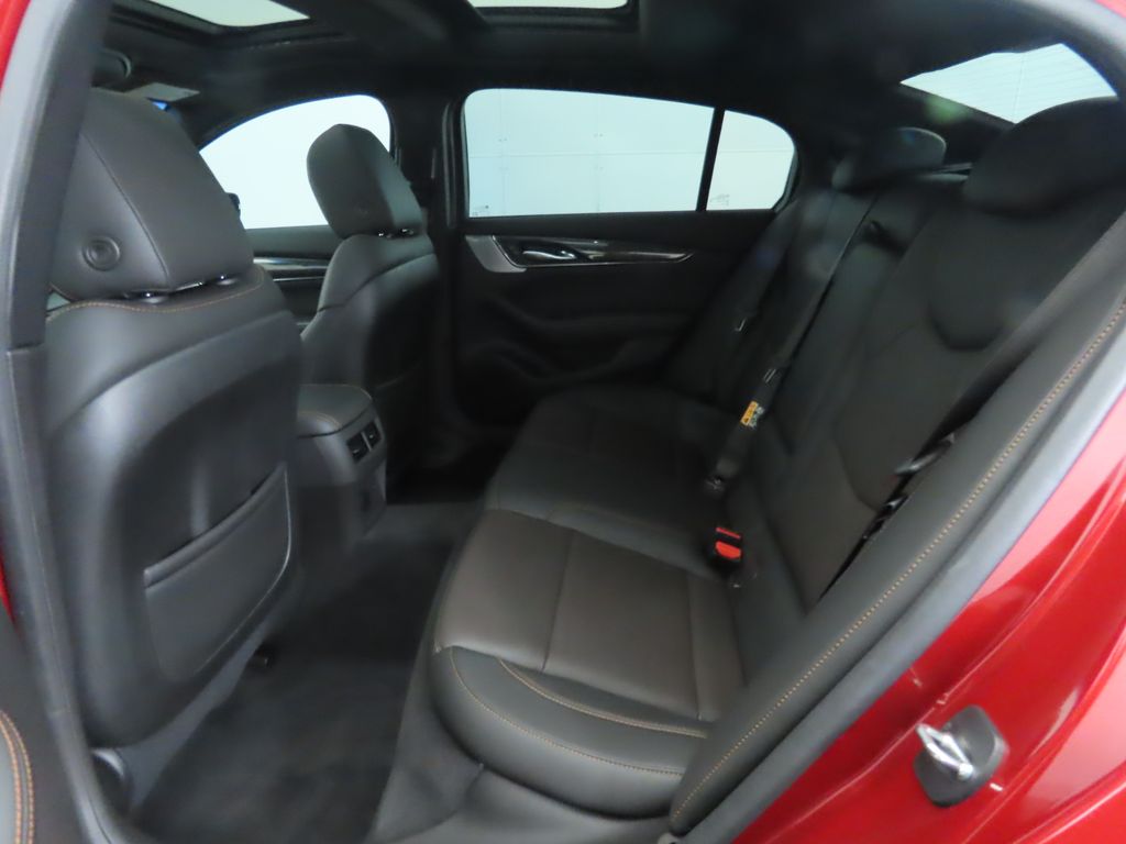 2024 Cadillac CT5 V 23