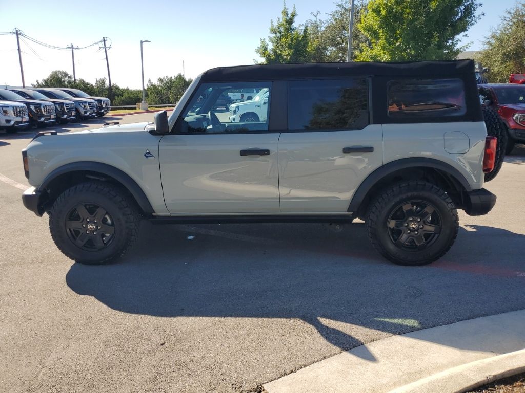Used Car 2024 Ford Bronco  Black Diamond For Sale Under $50,000 In Austin, Texas