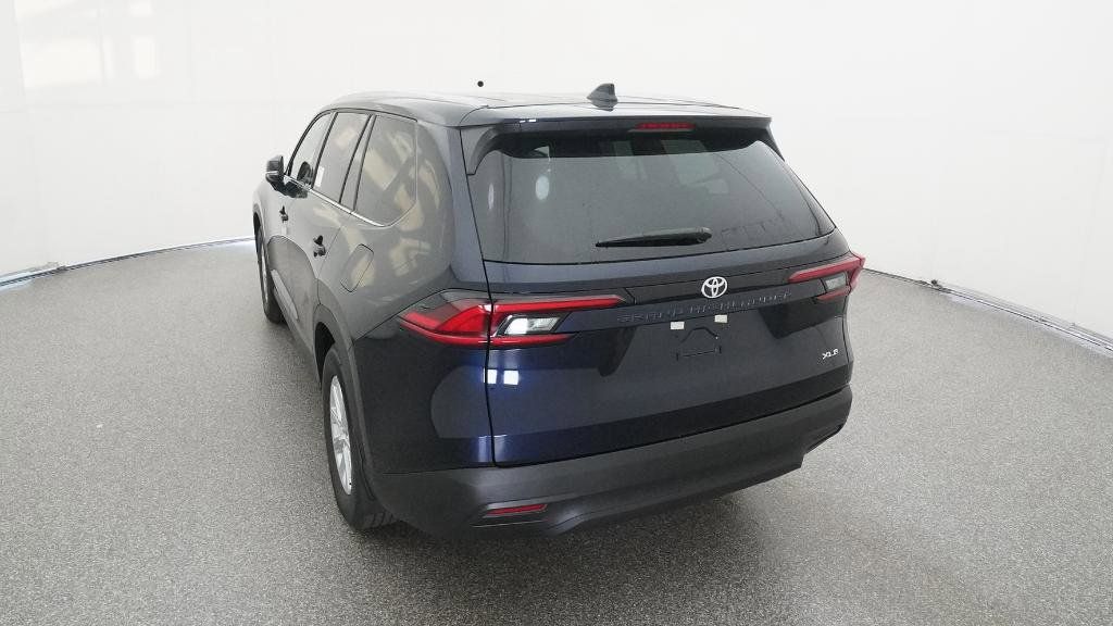 Thumbnail: 2025 Toyota Grand Highlander - 18