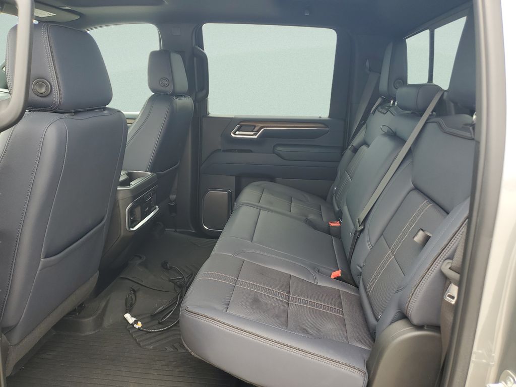 Used 2024 Gray Chevrolet High Country image 10