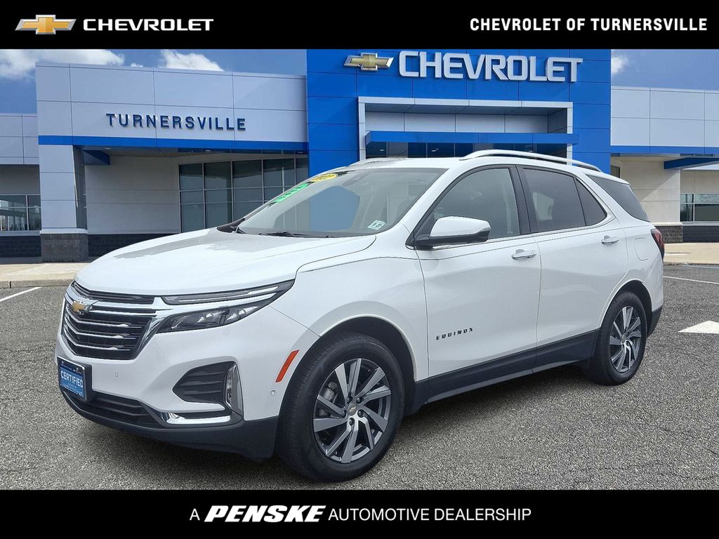 Thumbnail: 2022 Chevrolet Equinox - 1