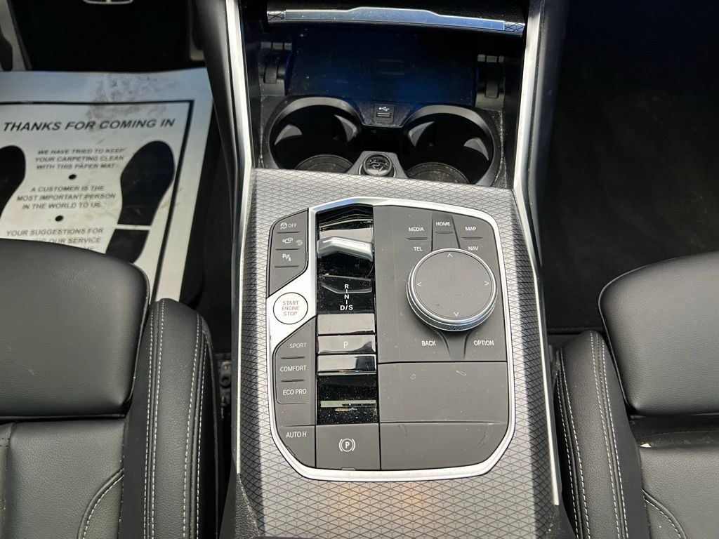 Thumbnail: 2023 BMW 3 Series - 12