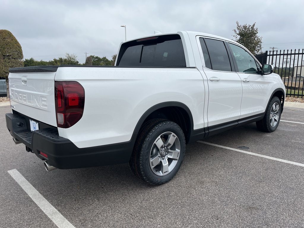 Thumbnail: 2026 Honda Ridgeline - 3