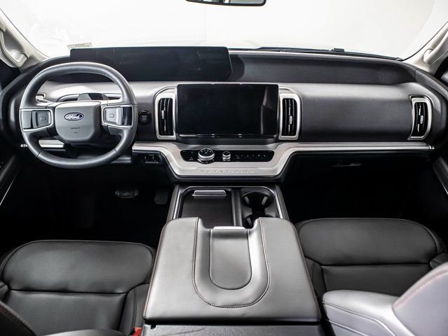 Used 2025 Gray Ford Active image 5