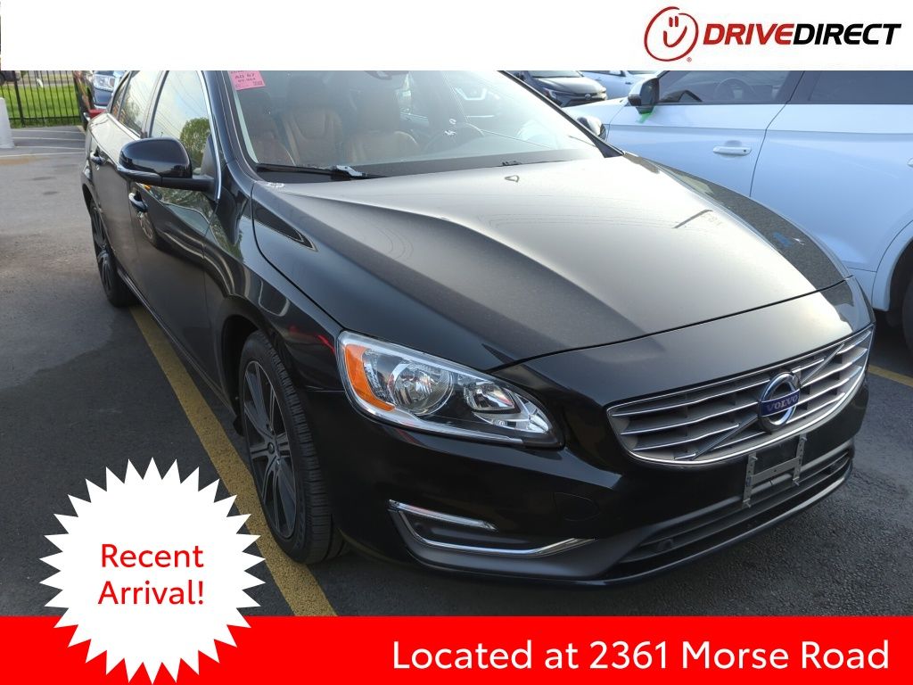 Onyx Black Metallic 2017 Volvo S60 T5 Inscription AWD Sedan All-Wheel Drive Automatic