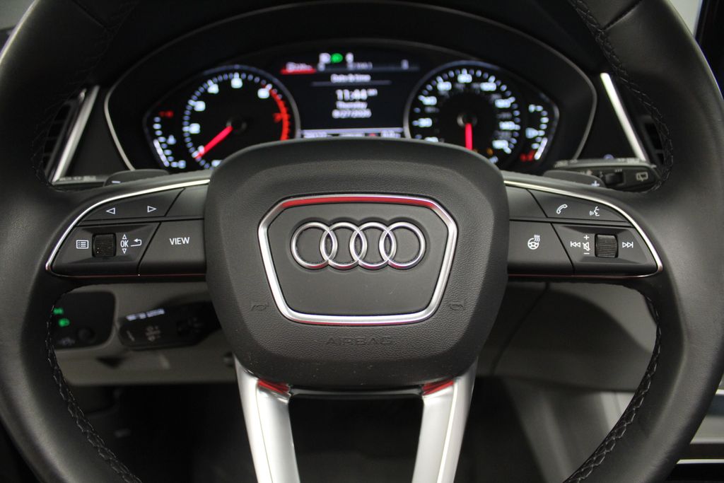 Thumbnail: 2023 Audi Q5 - 20