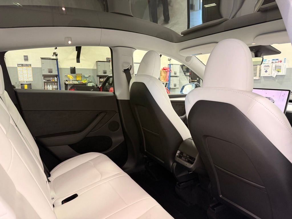 Thumbnail: 2023 Tesla Model Y - 23