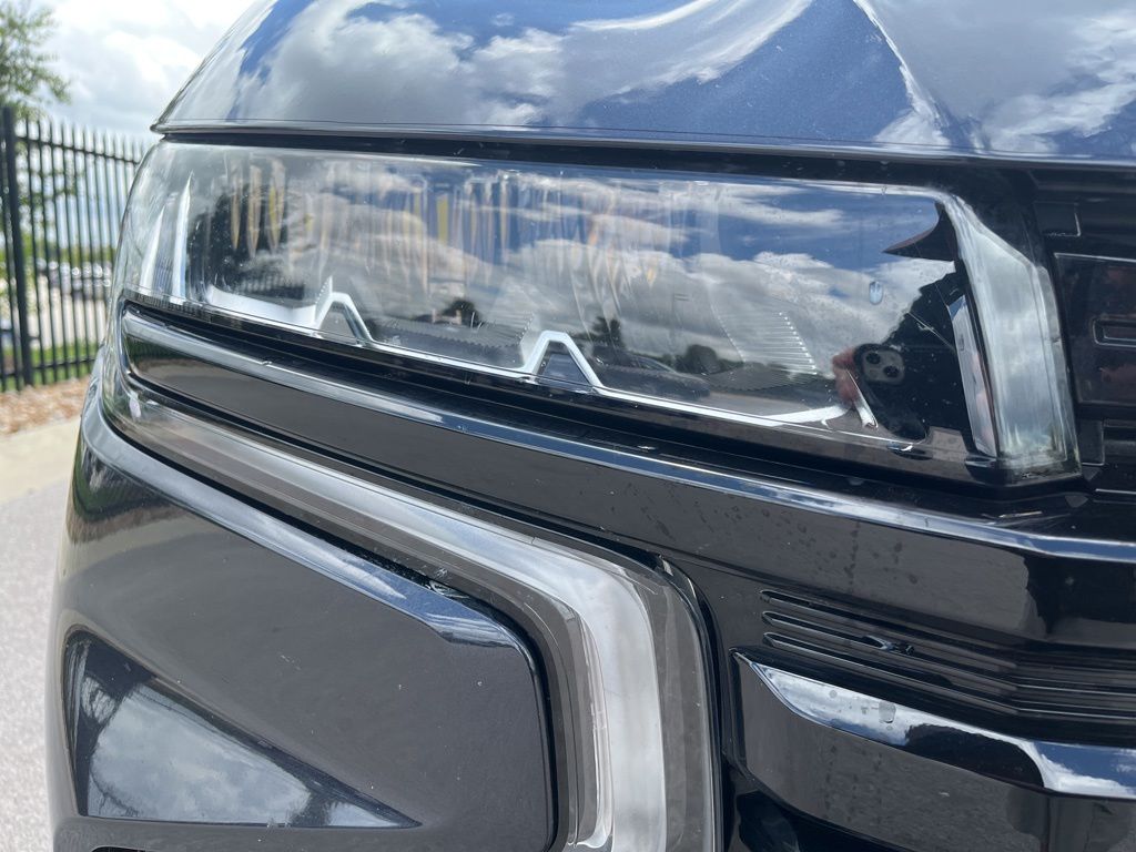 Thumbnail: 2024 Chevrolet Tahoe - 15