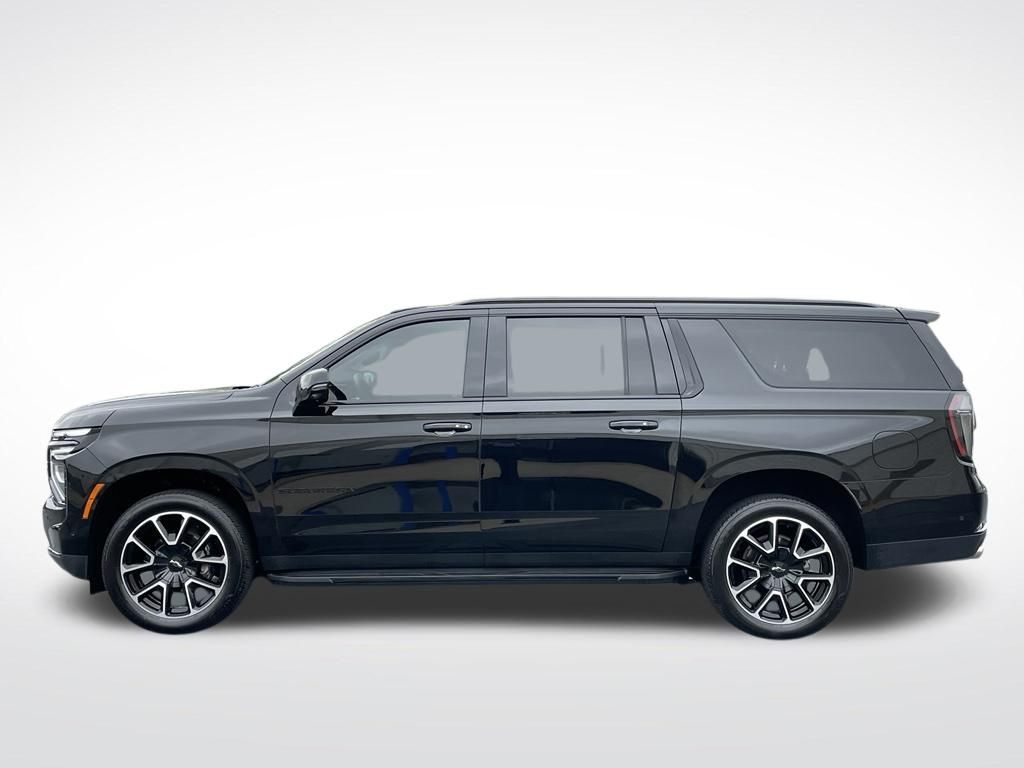 Thumbnail: 2025 Chevrolet Suburban - 2