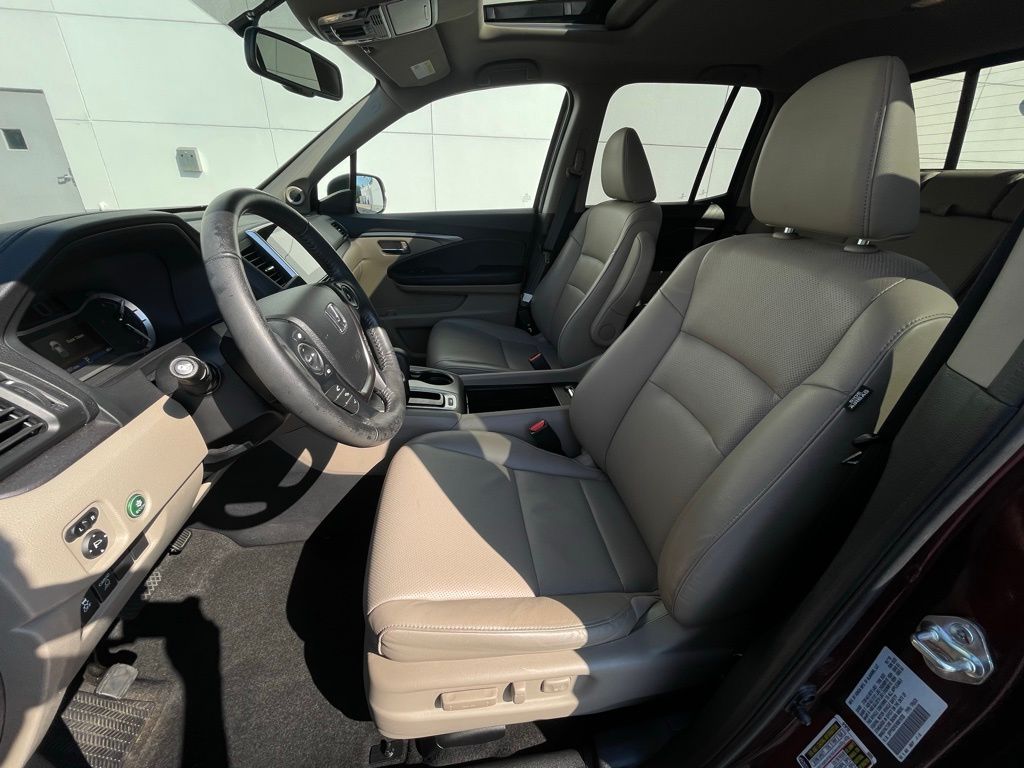 Thumbnail: 2019 Honda Ridgeline - 29