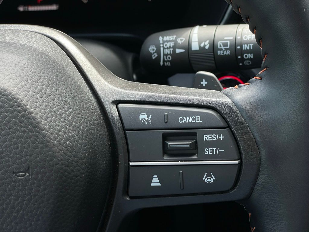 2025 Honda CR-V Sport 14