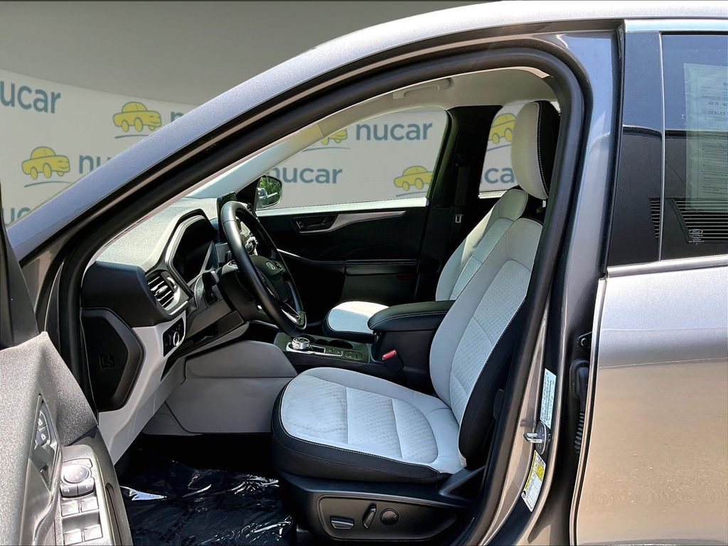 2023 Ford Escape — photo 11