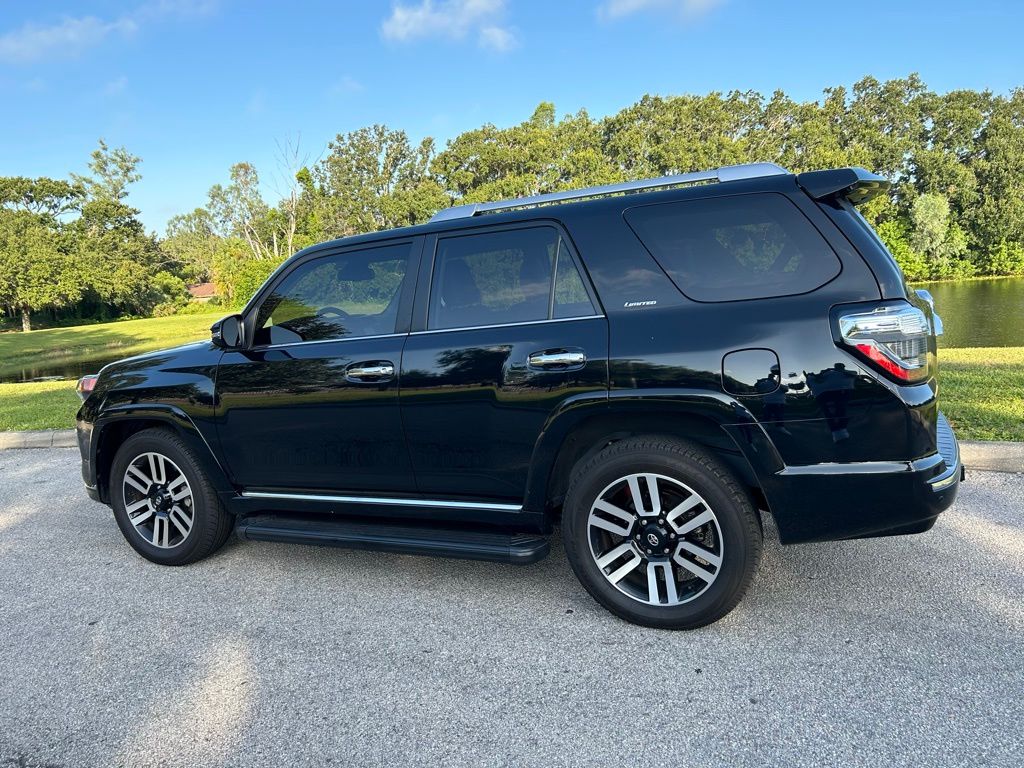 Thumbnail: 2023 Toyota 4Runner - 3