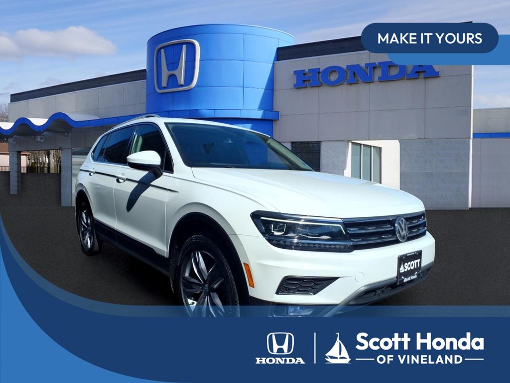 Pure White 2018 Volkswagen Tiguan SEL Premium 4Motion SUV / Crossover All-Wheel Drive 8-Speed Automatic