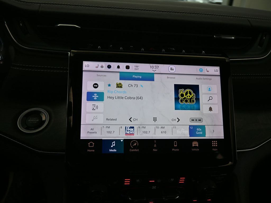 Used 2023 Velvet Red Pearlcoat Jeep Overland image 25