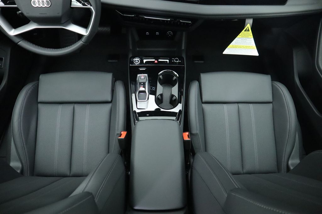 2025 Audi Q6 e-tron Premium 18
