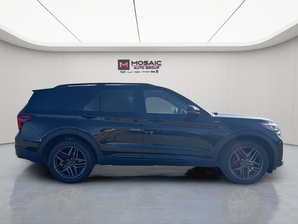 2025 Ford Explorer