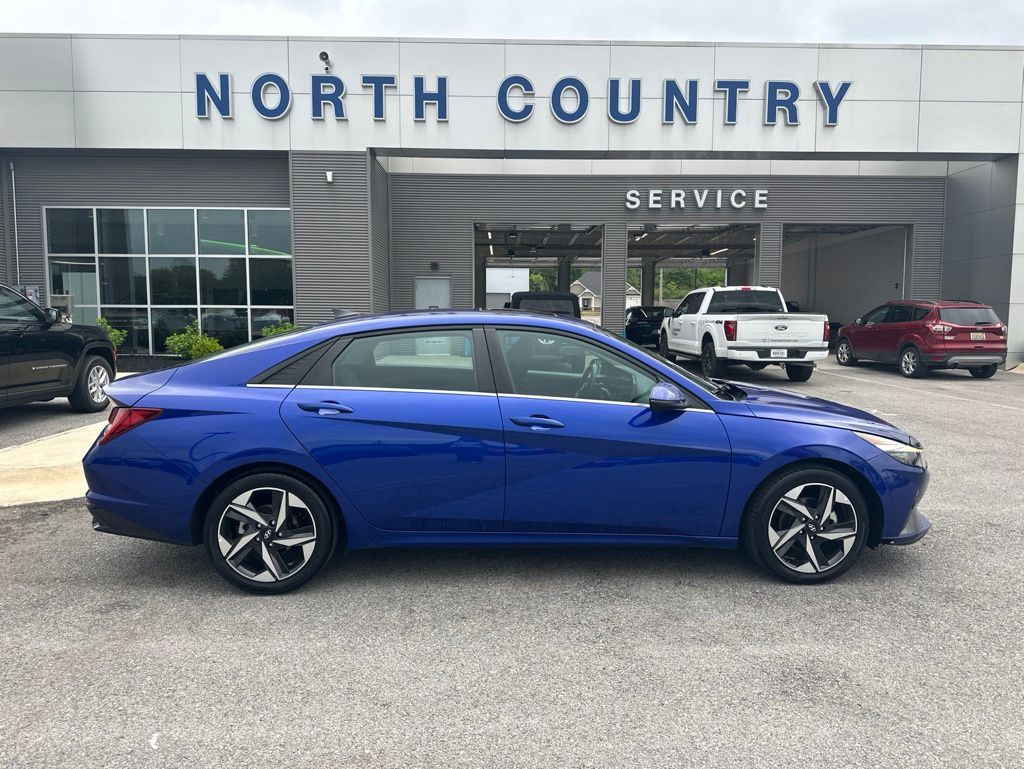 Intense Blue 2023 Hyundai Elantra Hybrid Sedan Front-Wheel Drive 6-Speed Dual Clutch