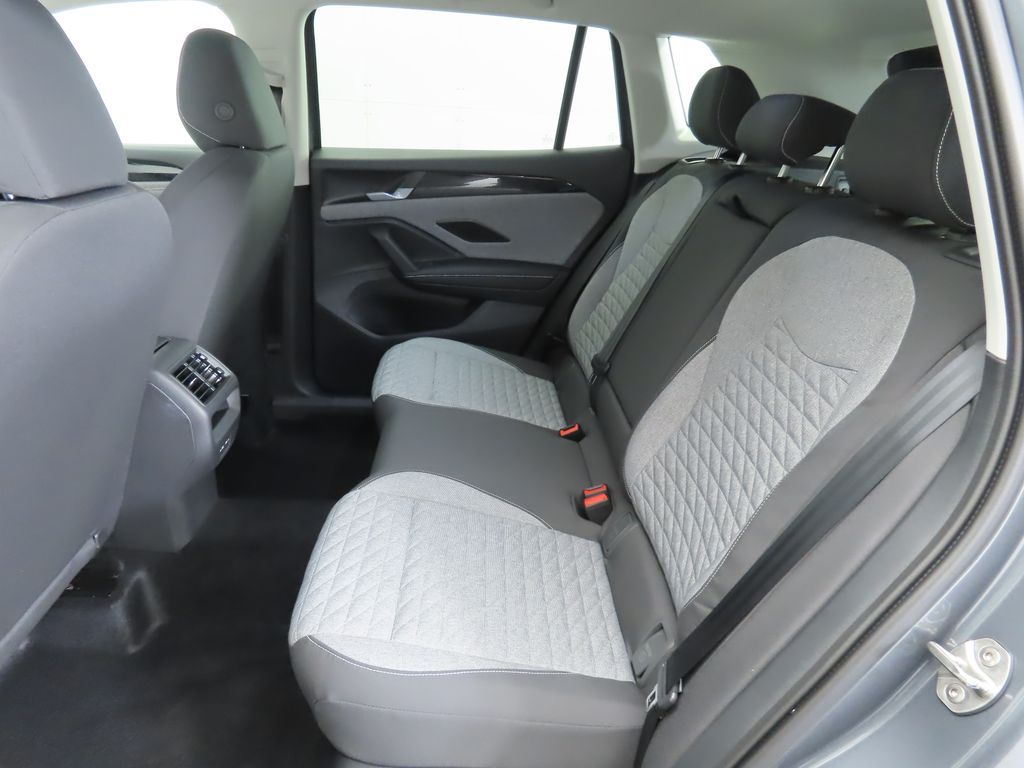 Thumbnail: 2026 Volkswagen Tiguan - 21