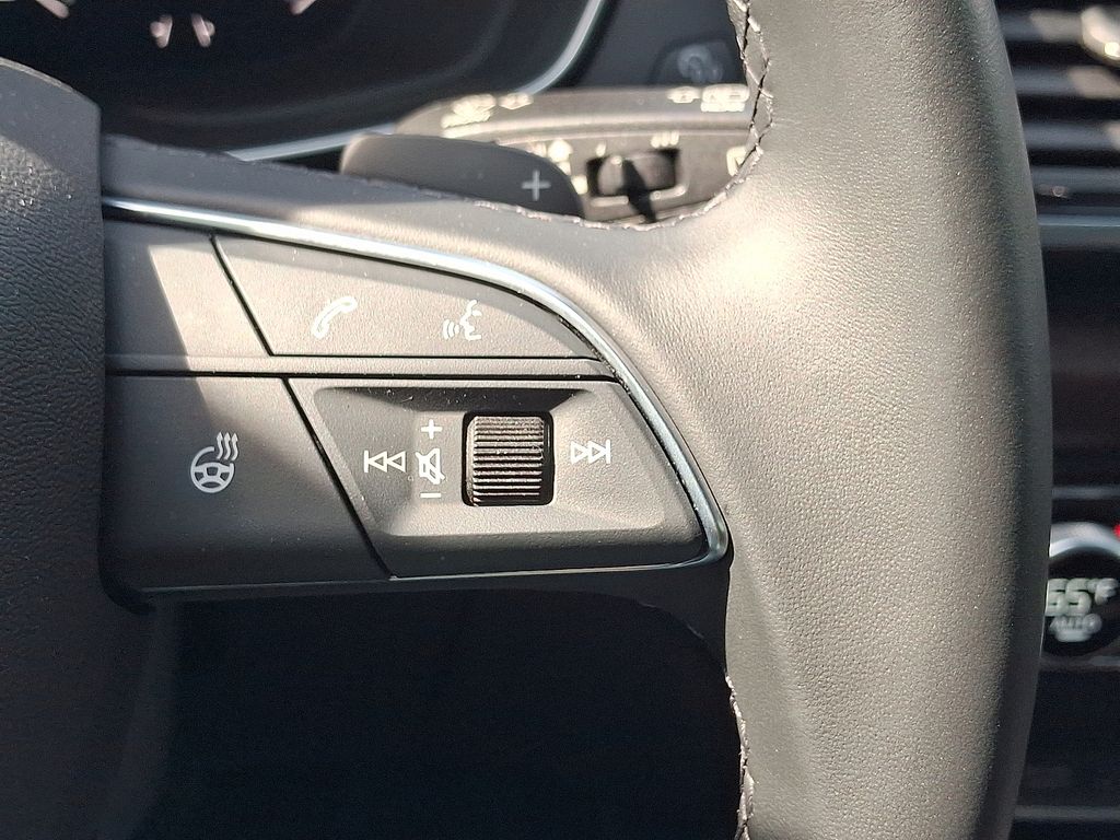 Thumbnail: 2023 Audi Q5 - 22