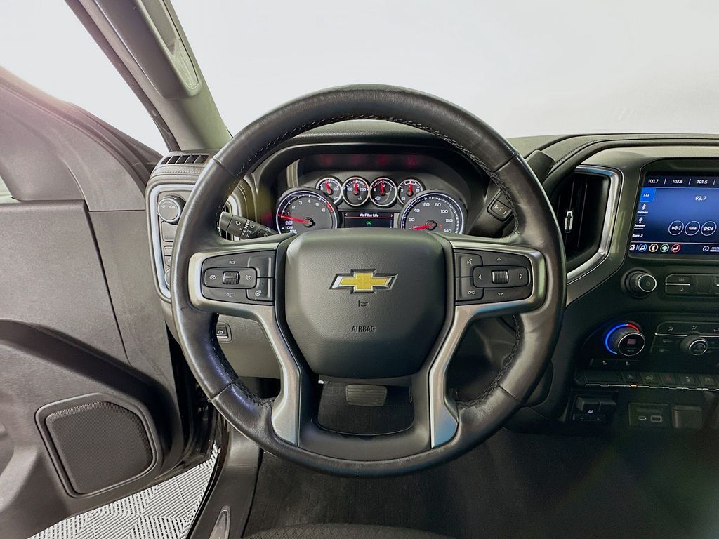 2020 Chevrolet Silverado 1500 LT 11
