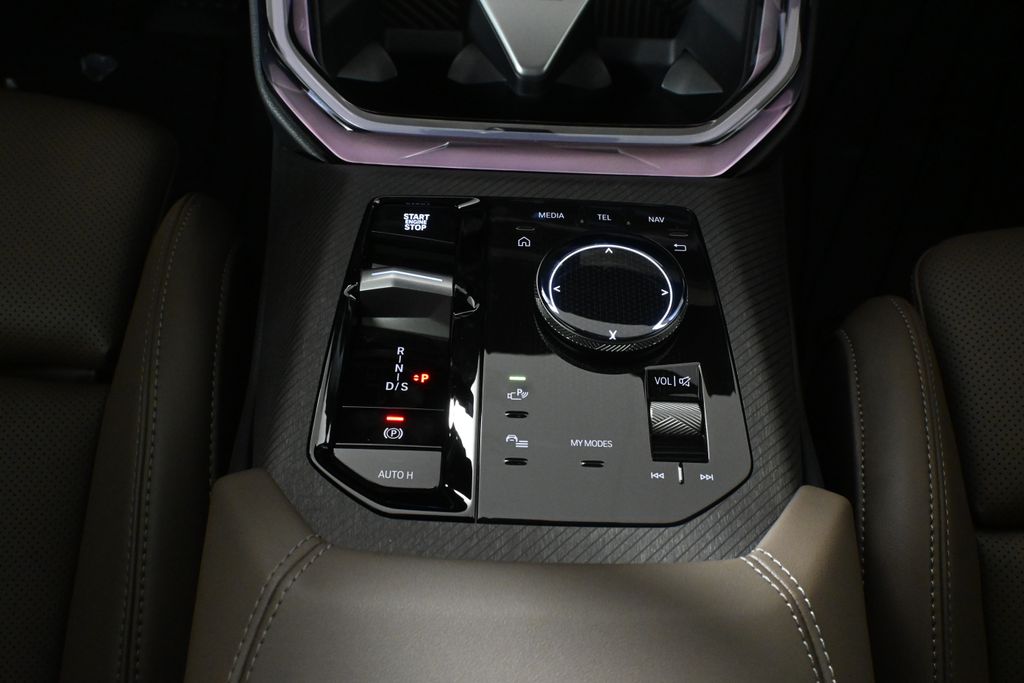 Thumbnail: 2026 BMW X3 - 23