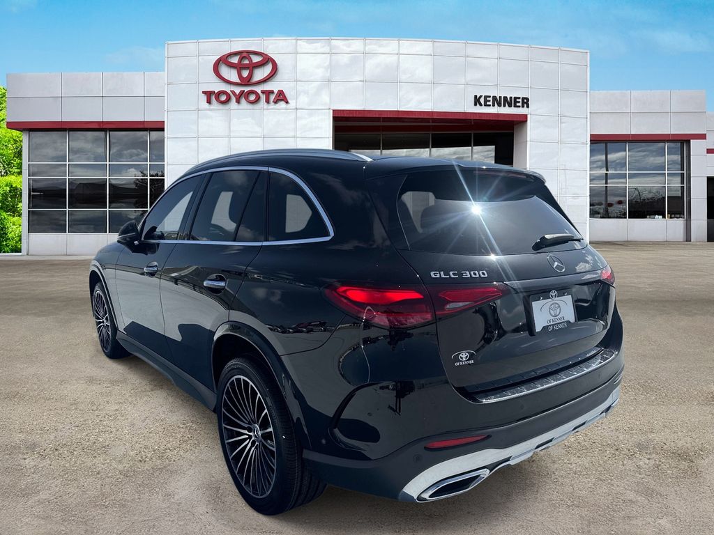 2023 Mercedes-Benz GLC GLC 300 - 3