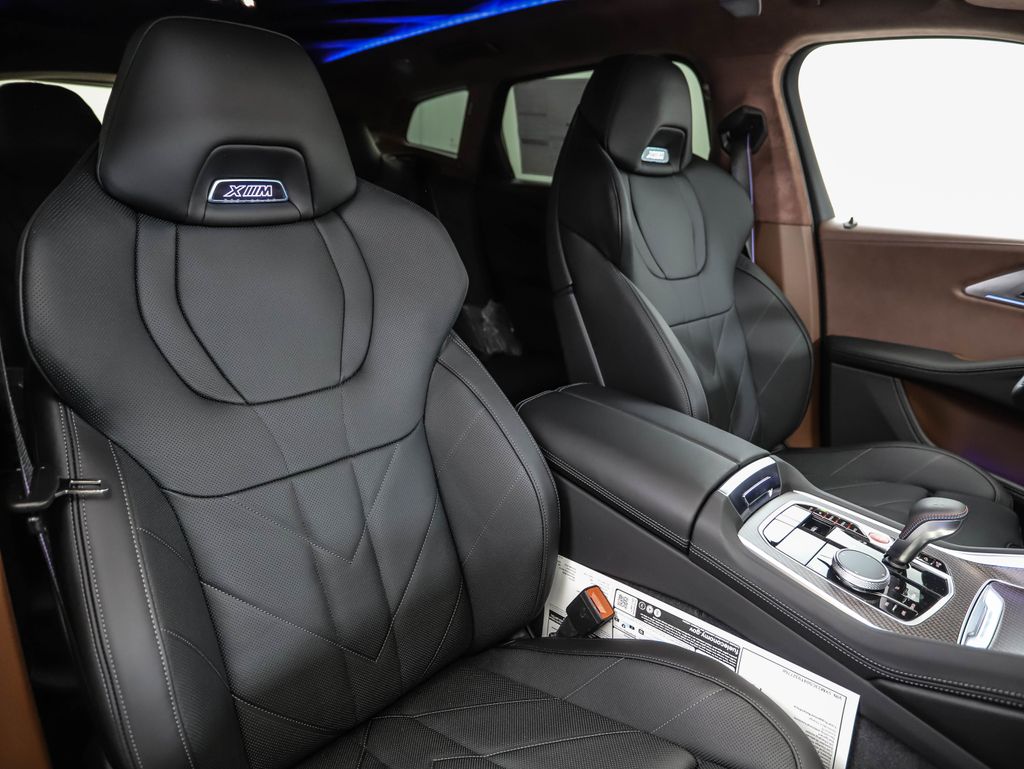 Thumbnail: 2026 BMW XM - 31