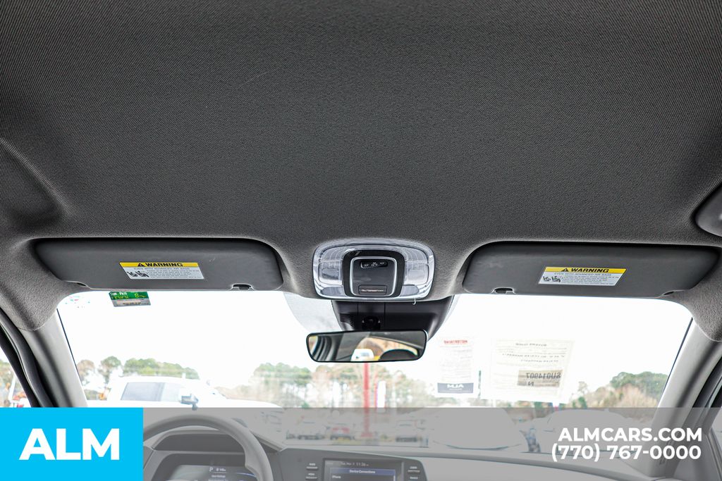 Used 2025 Gray Hyundai SE image 54