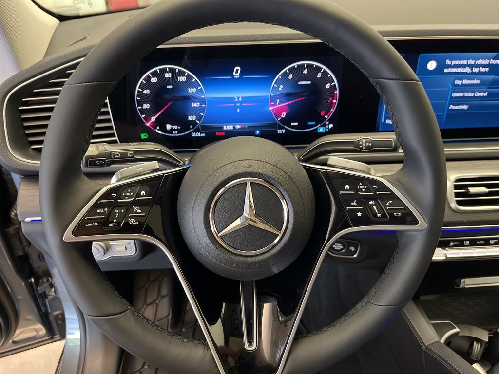 Thumbnail: 2026 Mercedes-Benz GLE - 13